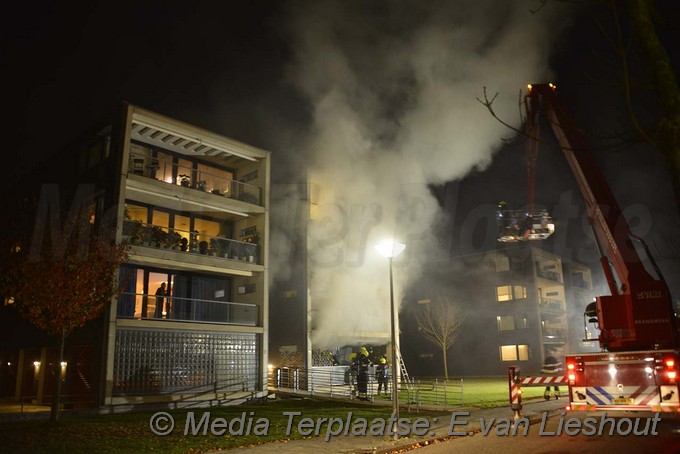 Mediaterplaatse brand woning hoofddorp 11112016 Image00002
