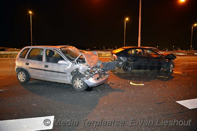 Mediaterplaatse ongeval a4 links hoofddorp 23112016 Image00010