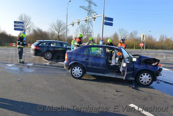 MediaTerplaatse N201 ongeval N207 zwaar ongeval twee gewonden NVP 08012018 Image00003