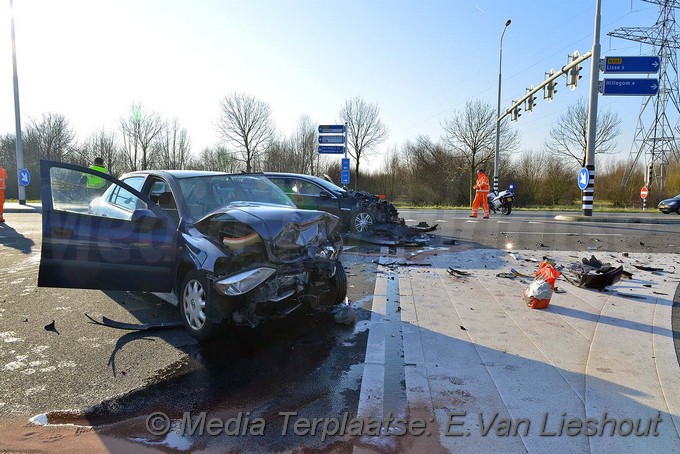 MediaTerplaatse N201 ongeval N207 zwaar ongeval twee gewonden NVP 08012018 Image00004