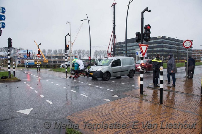 MediaTerplaatse ongeval Taurusavenue scooter auto hoofddorp 15012018 Image00002