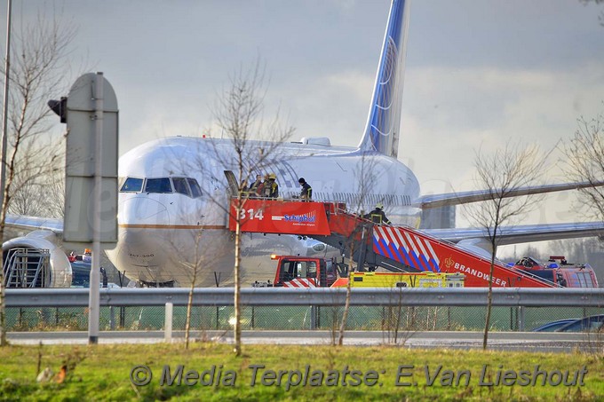 MediaTerplaatse Onwel in vliegtuig schiphol 19012018 Image00001