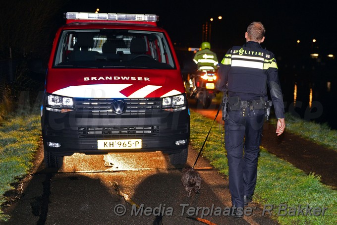 MediaTerplaatse Korte vliet voorschoten vrouw te water 29012018 Image00004