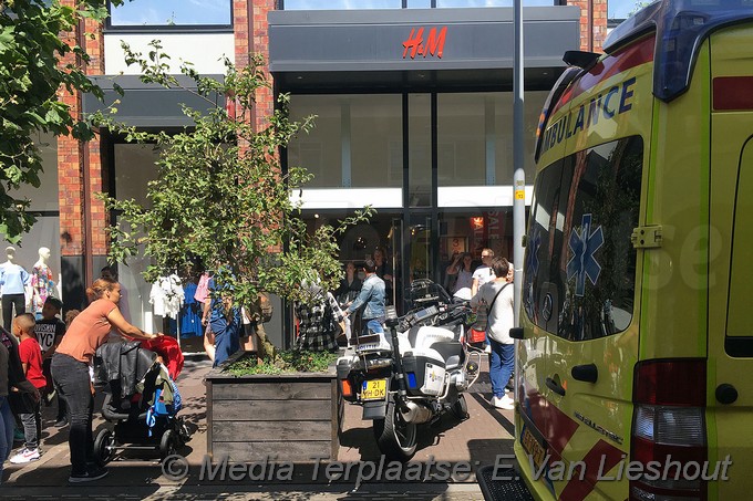 MediaTerplaatse knel in roltrap hdp 01082017 Image00001