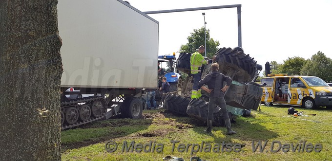 Mediaterplaatse tractor om almere 15082019 Image00005