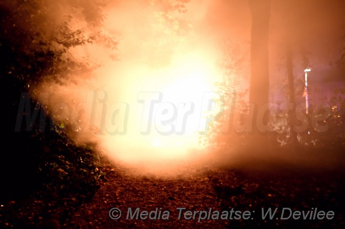 Mediaterplaatse bestelbus brand warmond 31082019 Image00002