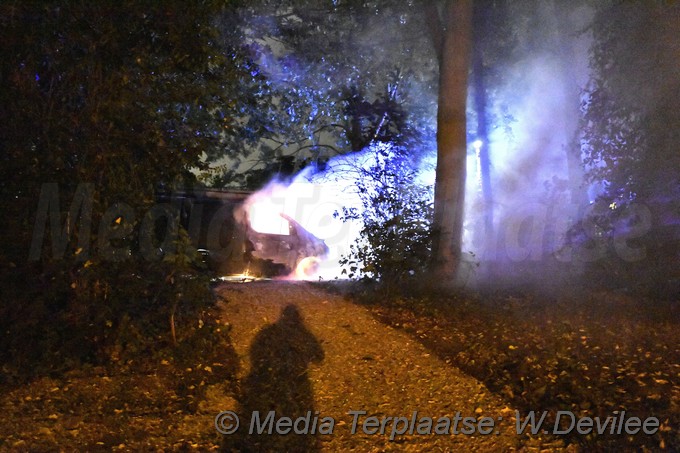 Mediaterplaatse bestelbus brand warmond 31082019 Image00003