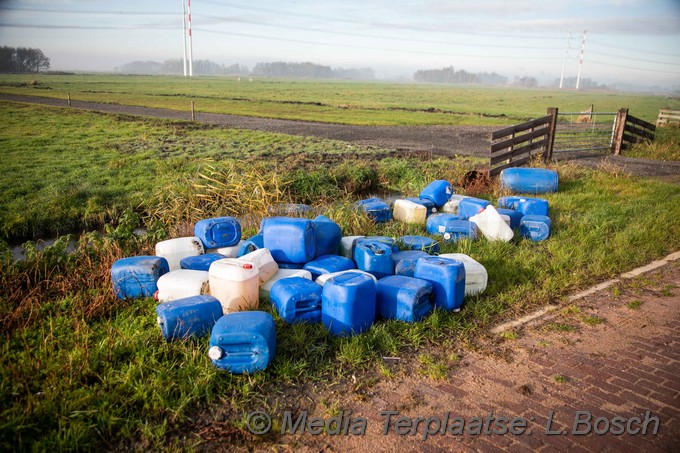 Mediaterplaatse dumping gevaarlijke stoffen haarlemerliede 01122019 Image00003