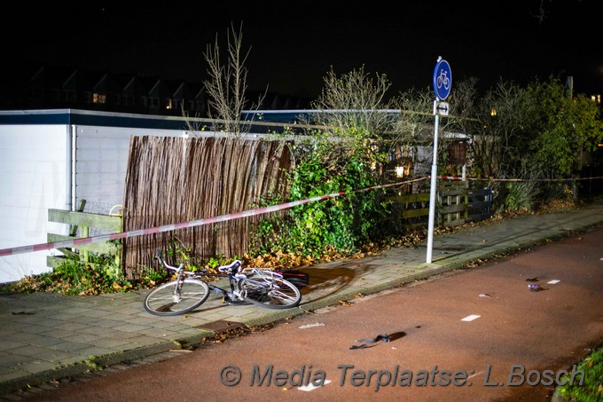 Mediaterplaatse snorrijder onderuit door gladheid haarlem 01122019 Image00006