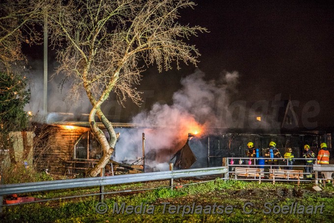 Mediaterplaatse stal brand halfweg dood paarden 04122019 Image00101