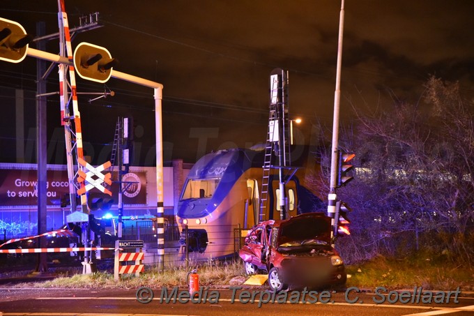 Mediaterplaatse ongeval auto trein zaandijk 20122019 Image00005