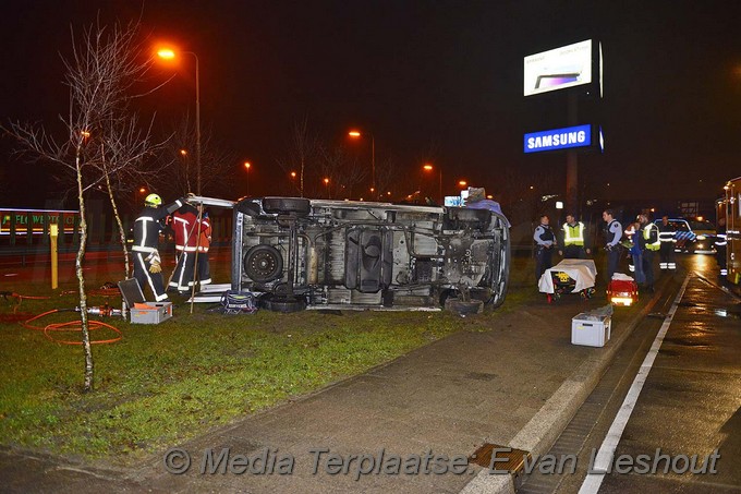 Mediaterplaatse busje kop schiphol 05022017 Image00004