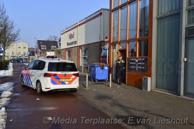 Mediaterplaatse bedrieging met vuurwapen hoofddorp 1322017 Image00002