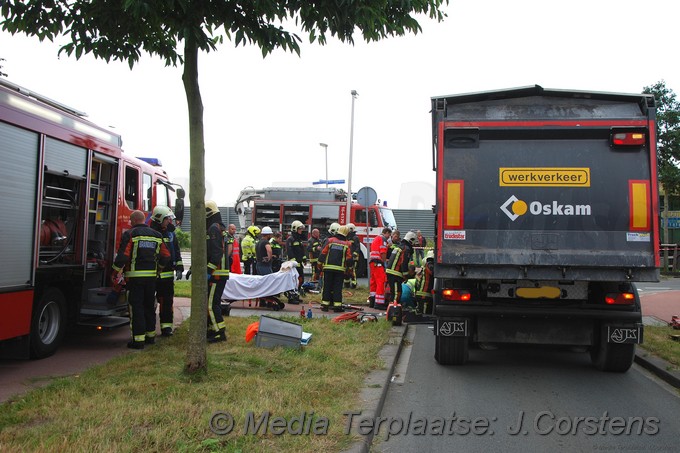 Mediaterplaatse zwaar ongeval fietser vrachtauto ldp 01092016 Image00004