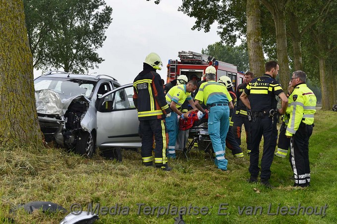 Mediaterplaatse Ongeval hoofdweg buitenkaag 02092016 Image00003