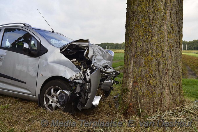 Mediaterplaatse Ongeval hoofdweg buitenkaag 02092016 Image00009