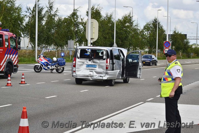 Mediaterplaatse ongeval taxi schiphol 05092016 Image00004