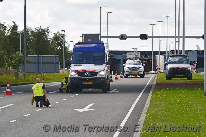 Mediaterplaatse ongeval taxi schiphol 05092016 Image00007