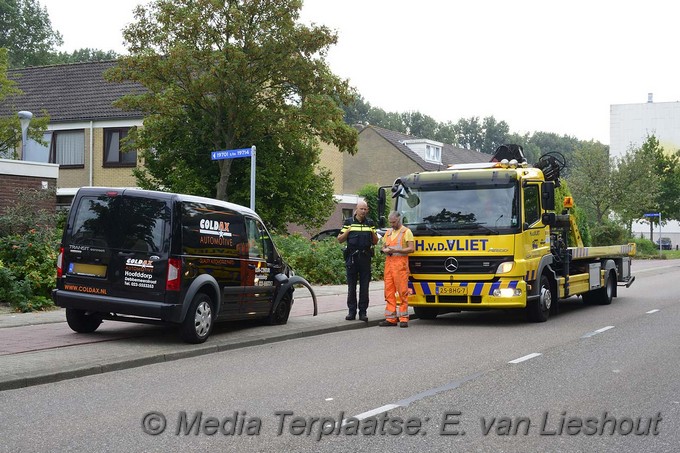 Mediaterplaatse veel schade uit parkeren hoofddorp 12092016 Image00005