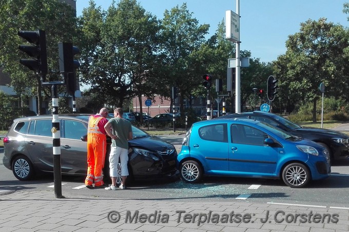 Mediaterplaatse 4 gewonden bij ketting botsing ldn 13092016 Image00002