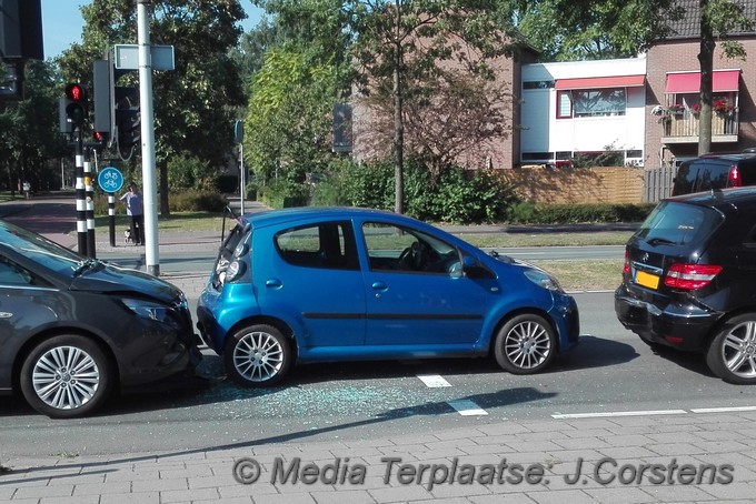 Mediaterplaatse 4 gewonden bij ketting botsing ldn 13092016 Image00005