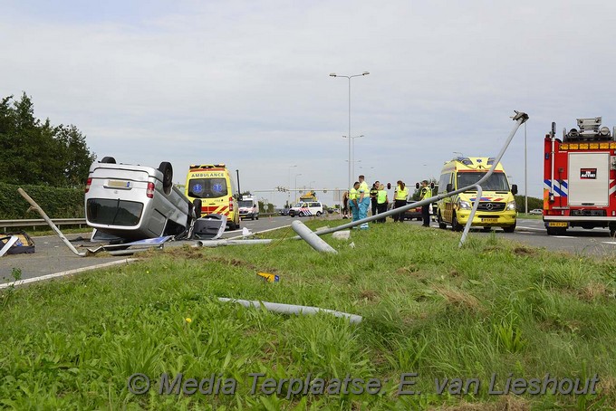 Mediaterplaatse ongeval driemerenweg vijfhuize 17092016 Image00015