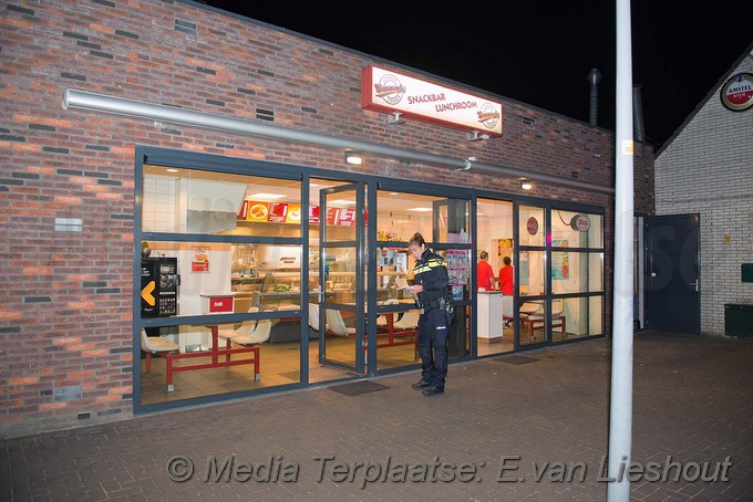 Mediaterplaatse overval Sammy corner hoofddorp 25092016 Image00004