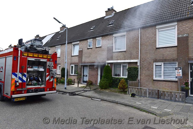 Mediaterplaatse brand woning hoofddorp 26092016 Image00003