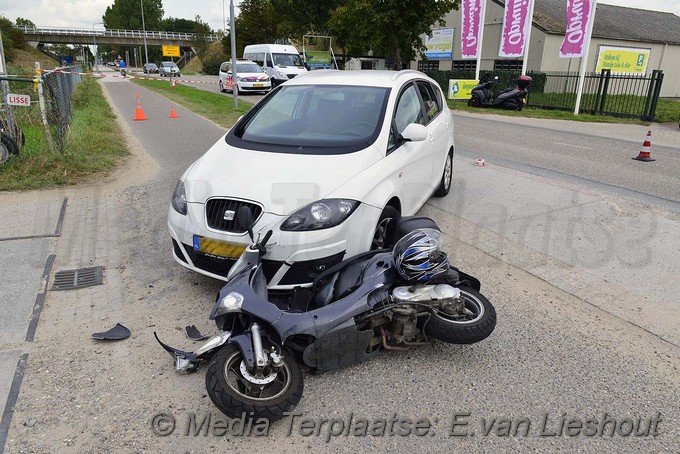 Mediaterplaatse ongeval ijweg nieuwe vennep 26092016 Image00001