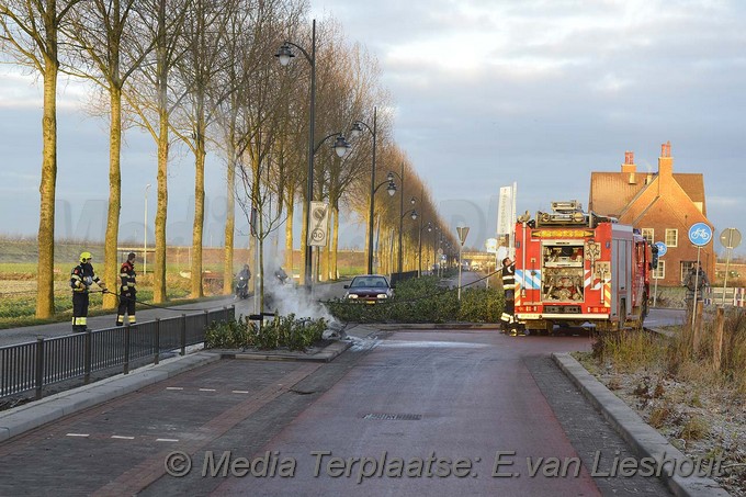 Mediaterplaatse scooter brand nieuwveen 03122016 Image00001