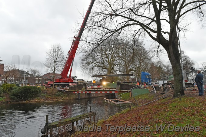 Mediaterplaatse eerste brugdelen jan van houtbrug leiden WPF 11122016 Image00103