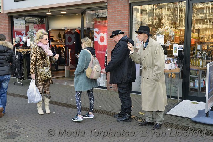 Mediaterplaatse dororijder actie tegen zakkenrollers hoofddorp 16122016 Image00015