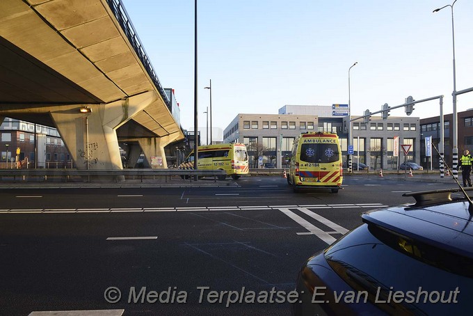 Mediaterplaatse zwaar ongeval kruiswegweg hoofddorp 20122016 Image00009