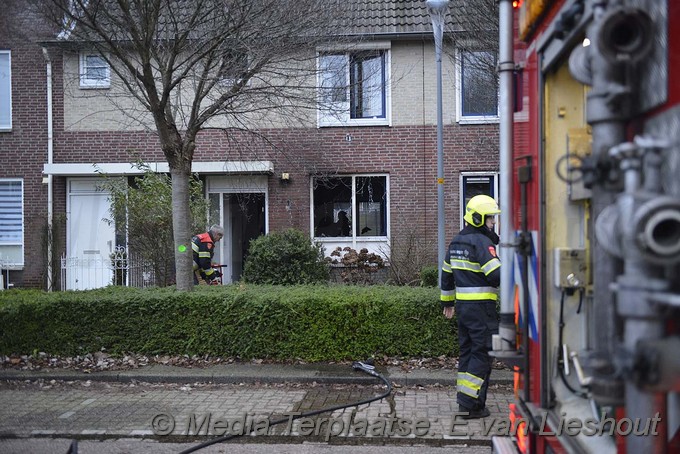 Mediaterplaatse keuken brand hoofddorp 24122016 Image00007