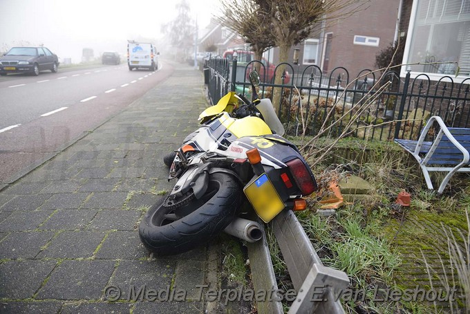Mediaterplaatse ongeval motorrijder lijnden 29122016 Image00007