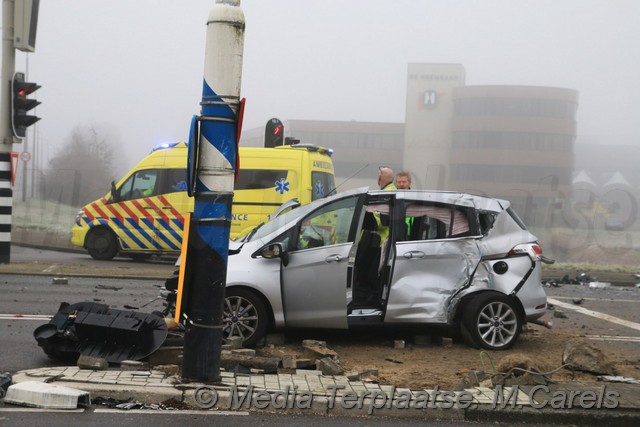 Mediaterplaatse ongeval zwaar ongeval aalsmeer 29122016 Image00005
