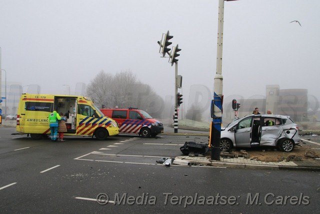 Mediaterplaatse ongeval zwaar ongeval aalsmeer 29122016 Image00006