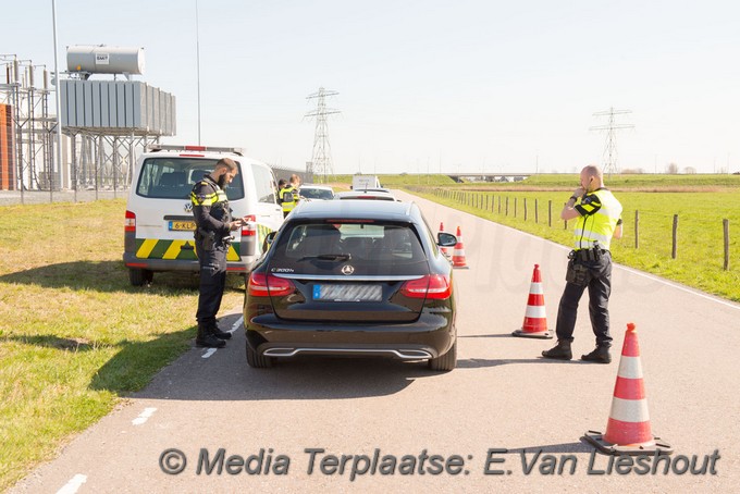 Mediaterplaatse grot controle vijfhuizen schiphol rijk 01042019 Image00009