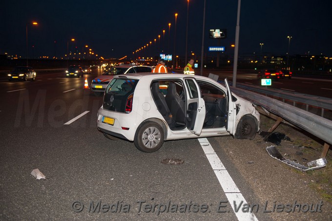 Mediaterplaatse ongeval auto A4 rechts schiphol 14042019 Image00005