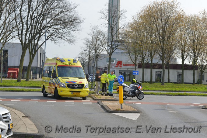 Mediaterplaatse ongeval jongen fietser auto waarderweg haarlem 17042019 Image00001