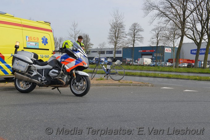 Mediaterplaatse ongeval jongen fietser auto waarderweg haarlem 17042019 Image00003