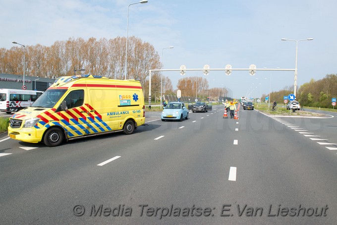 Mediaterplaatse ongeval n201 veel schade 17042019 Image00001