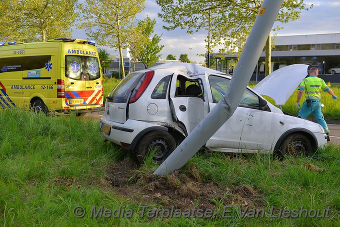 Mediaterplaatse ongeval vhghlaan hoofddorp 26042019 Image00003