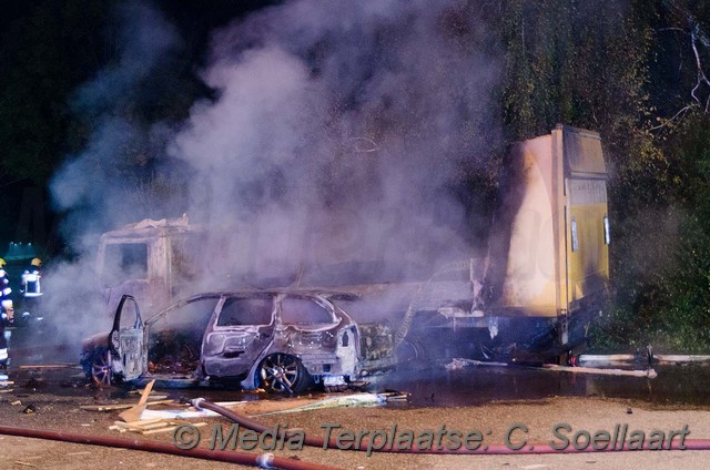 Mediaterplaatse auto vrachtwagen brand abbenes 26102016 Image00002