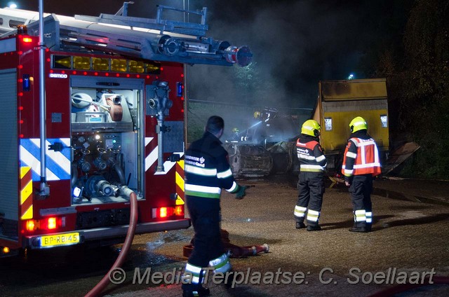 Mediaterplaatse auto vrachtwagen brand abbenes 26102016 Image00014